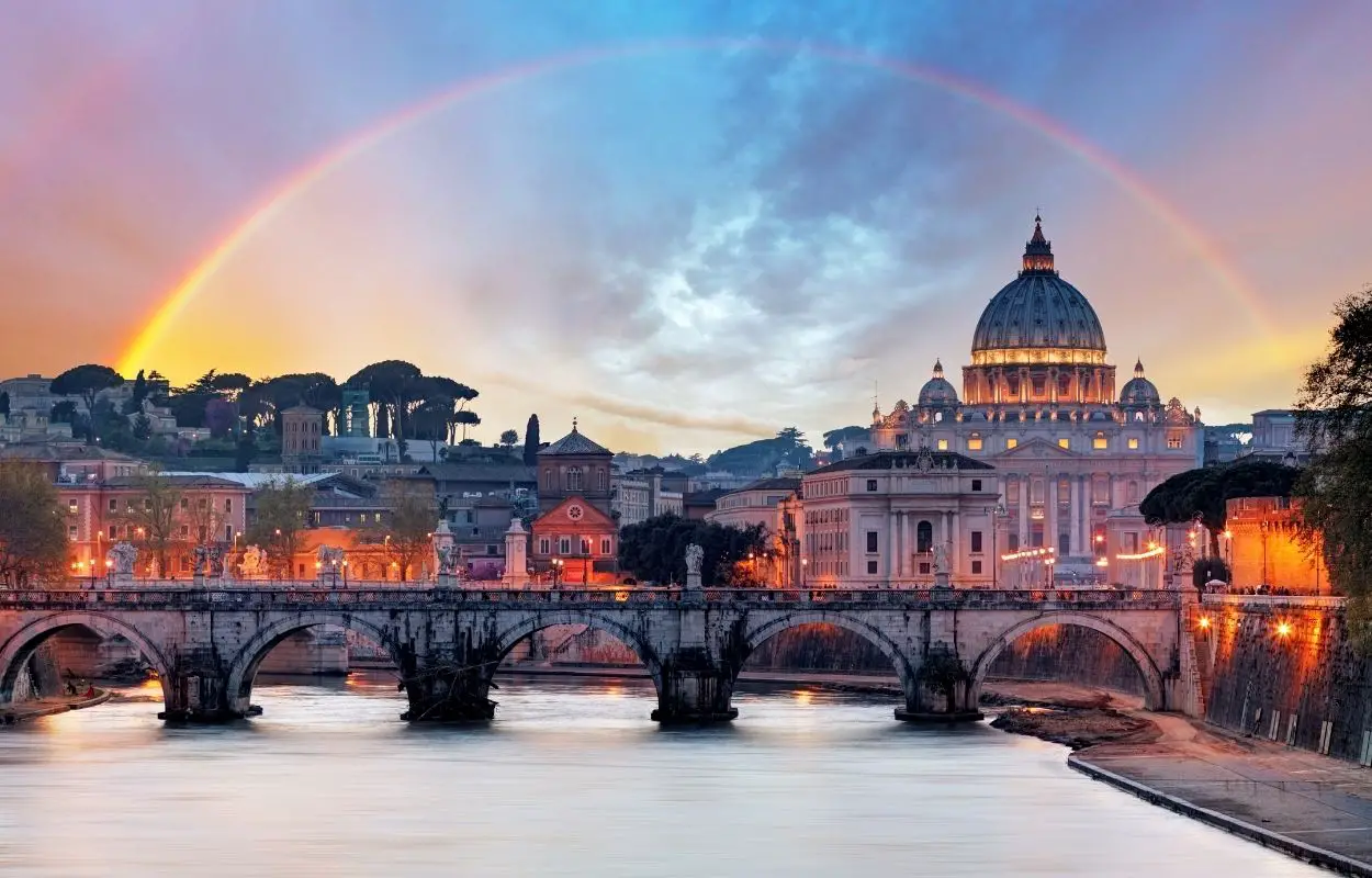 ¿Qué Idioma Hablan en Ciudad del Vaticano (Santa Sede)?
