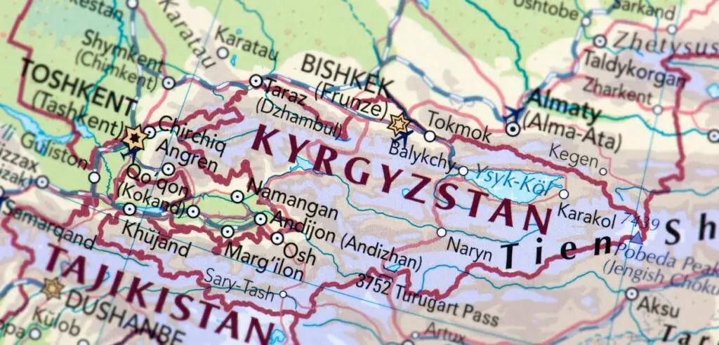 Qué Idioma Hablan en Kirguistán